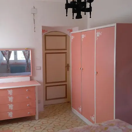 Apartment Spacious In Tortora Marina With 150 Sqm Garden