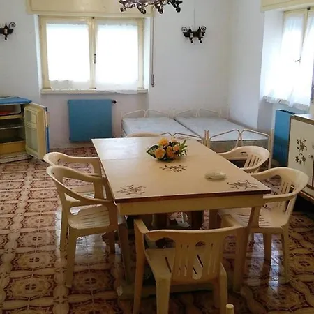 Spacious In Tortora Marina With 150 Sqm Garden Apartment *